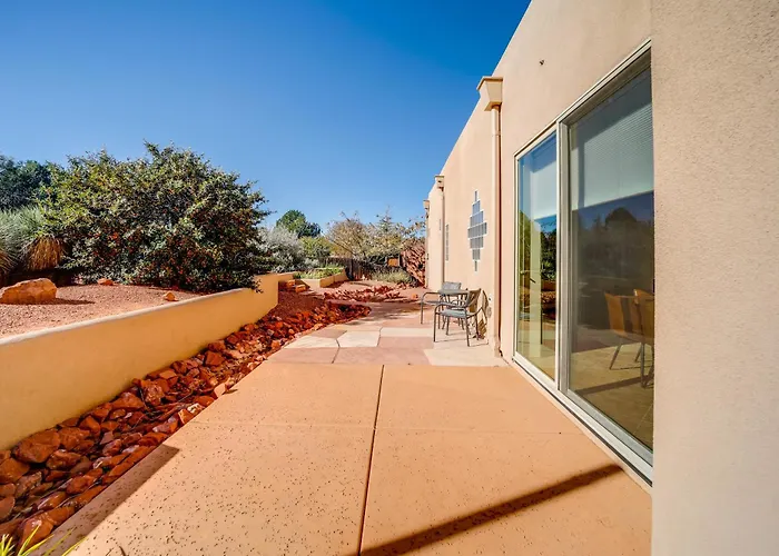 Red Rock Mtn View & Fire Pit: Home! Holiday home Sedona