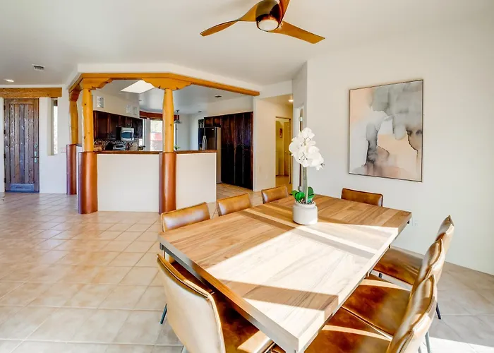 Red Rock Mtn View & Fire Pit: Home! Holiday home Sedona